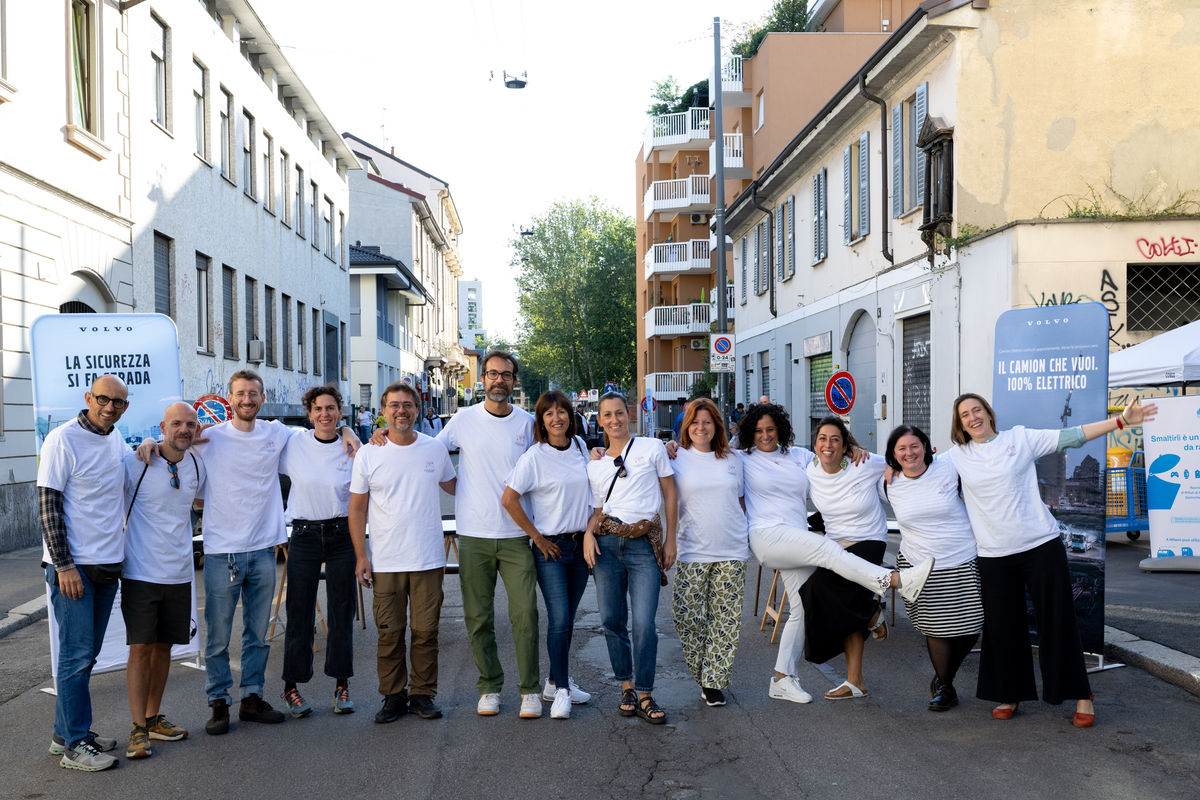 Il team di volontari in Via Gentilino